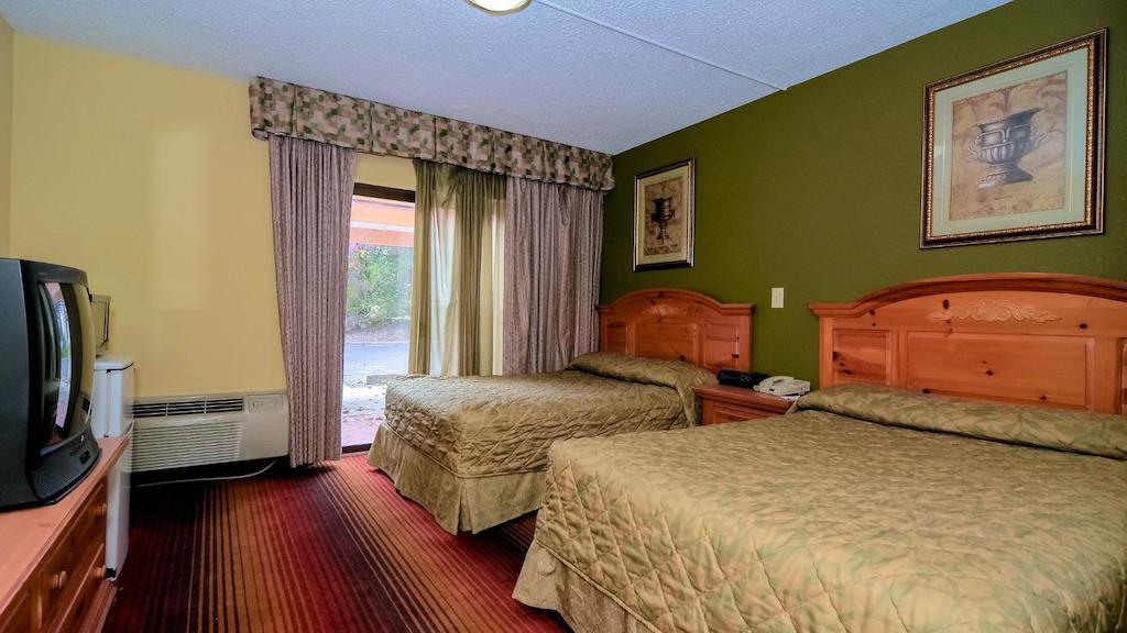 Rodeway Inn Huntington Station - Melville Exteriér fotografie